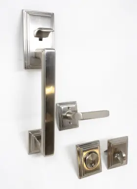 4213us15 Emtek Hamden Cylinder Keyed Entry Handle Set American Classic Satin Nickel