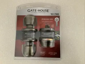 0117995 Gatehouse 050134110014 Keyed Entry Lock Set With Single Cy Inner Deadbolt New Antique Brass #0117995