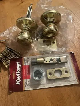 94002-079 Kwikset 042049089097 Polo Polished Brass Entry Smartkey New Old Stock With19 Keys