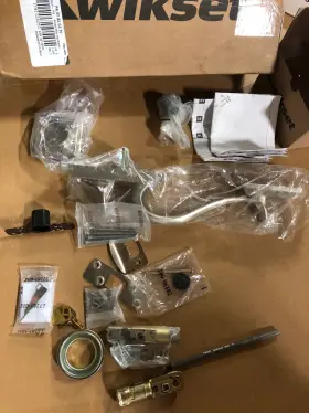 800helip-15s.strkp Kwikset 800helip-15s Hawthorne Single Cylinder Keyed Entry Handleset - Satin Nic