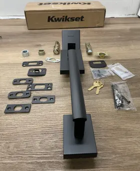 818scelip-514s.strkp Kwikset San Clemente Keyed Handleset For Parts Only 818scelip-514s.strkp Kwikset San Clemente Keyed Handleset For Parts Only