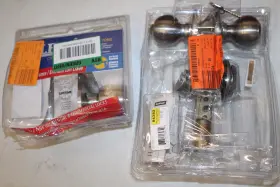 84382 Kwikset Bundle Of 2 Polo Combo Pack And Toledo Malaga Lockset No Key As Is