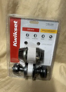 96900-332 Kwikset Keyed Entry Venetian Bronze Single Cylinder Deadbolt And Cove Knob