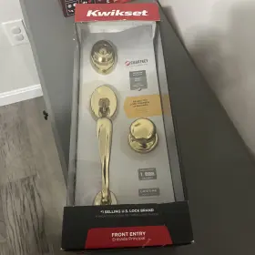 98001-102 Kwikset Brass Smartkey Door Entry Knob Set With Deadbolt