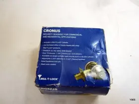 008j-md1-32d Mul-t-lock Grade 2 Single Cylinder Dead-bolt With 3 Keys Satin Chrome