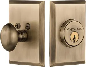 733271 Nostalgic Warehouse New York Plate Single Cylinder Deadbolt Lock Antique Brass