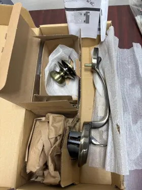 Fe285 Schlage 043156468812 Ply 609 Plymouth Front Entry Lower Half Handleset