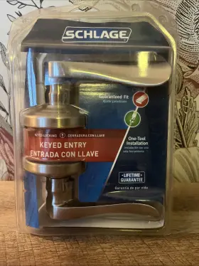Schlage 043156835522 Keyed Entry Locking Door Knob Lever Satin Nickel New In Box