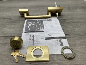 F58cen608 Schlage Keyed Entry Handleset Outside Trim Only Brushed Gold Lock Read